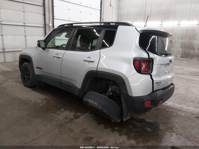 2018 Jeep Renegade VIN ZACCJBCB5JPJ04690 IAAI salvage auction — RIGHT SIDE, Salvage Title, sold $1,300 on 2026-07-15 (photo 3)