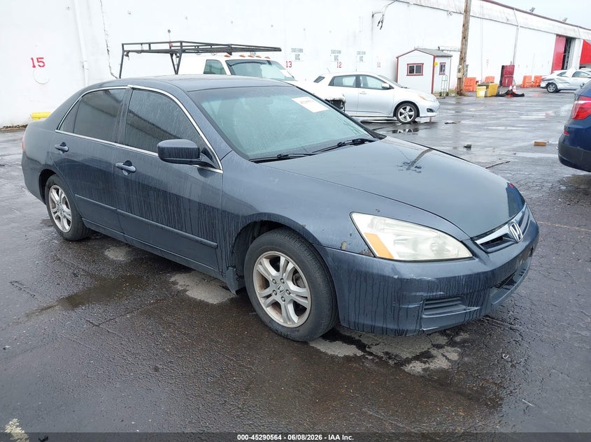 2007 Honda Accord VIN 1HGCM56827A220550 IAAI salvage auction — LEFT SIDE, Salvage (Oregon), sold $425 on 2026-07-09 (photo 1)