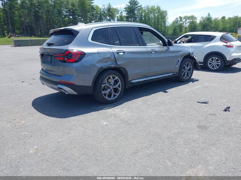 2024 BMW X3 VIN WBX57DP03RN303596 IAAI salvage auction — RIGHT SIDE, Salvage Title, sold $16,100 on 2026-07-23 (photo 4)