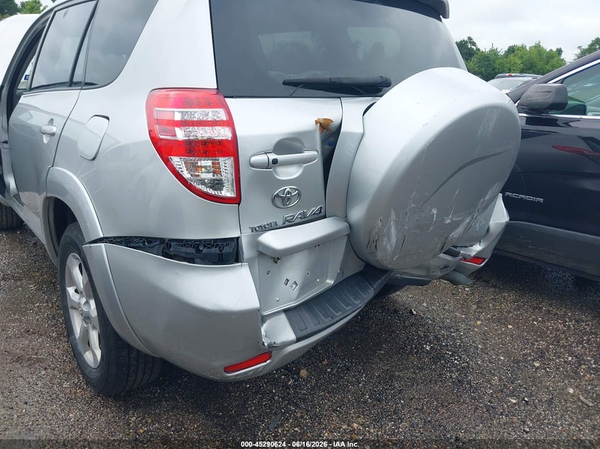2009 Toyota Rav4 VIN JTMZK31V295025589 IAAI salvage auction — REAR END, Salvage (Texas), sold $1,250 on 2026-07-15 (photo 6)
