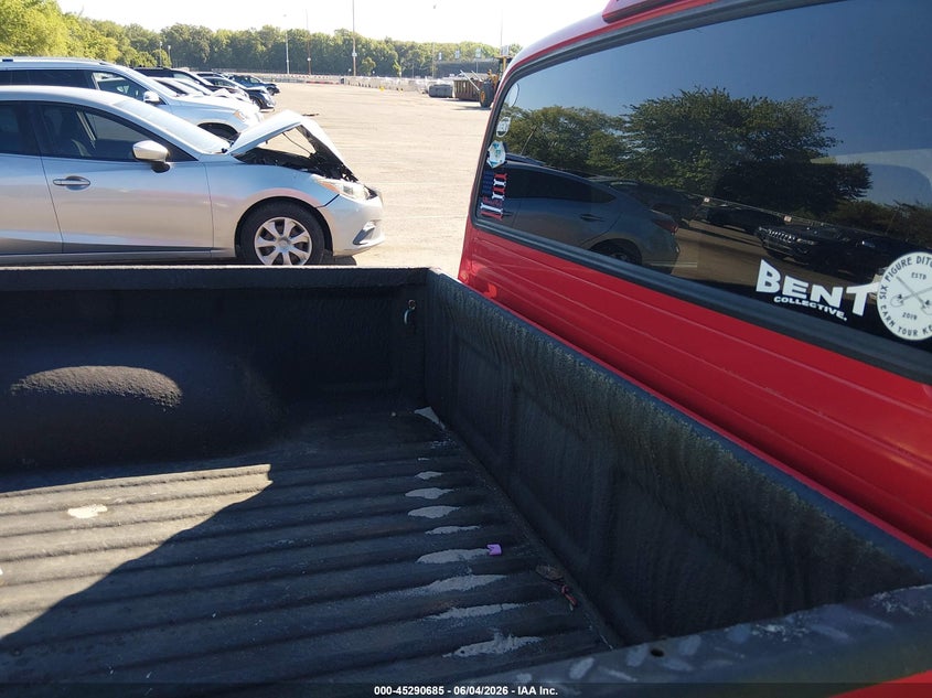 2001 Toyota Tacoma VIN 5TEPM62N31Z750153 IAAI salvage auction — FRONT END, Salvage (New Jersey), sold $1,600 on 2026-07-11 (photo 8)