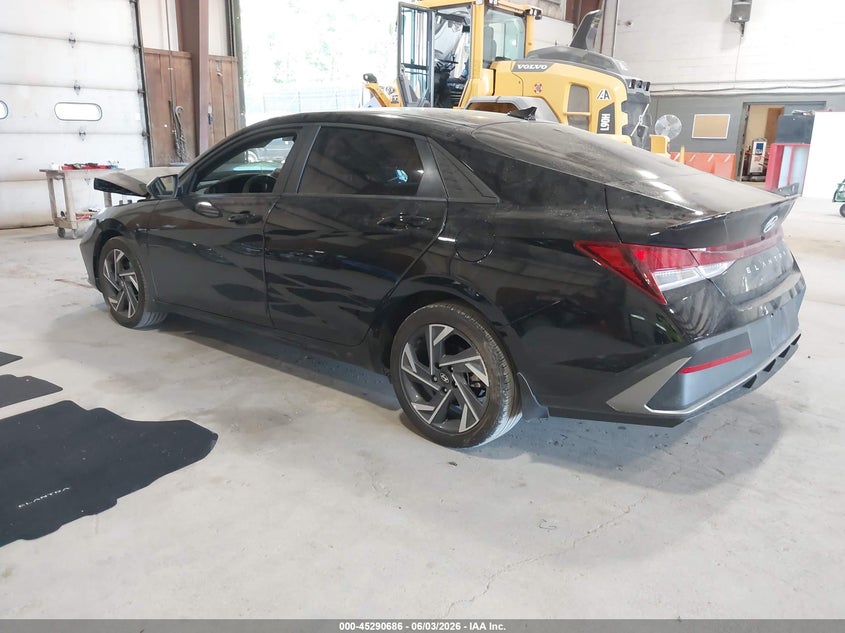 2025 Hyundai Elantra VIN KMHLM4DG0SU026735 IAAI salvage auction — FRONT END, Salvage Title, sold $3,650 on 2026-08-02 (photo 3)