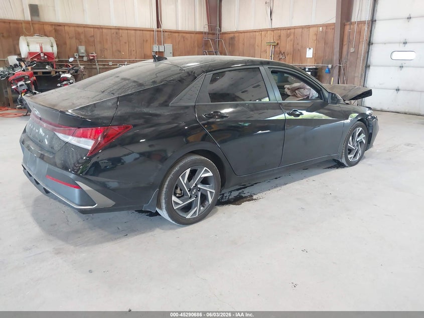 2025 Hyundai Elantra VIN KMHLM4DG0SU026735 IAAI salvage auction — FRONT END, Salvage Title, sold $3,650 on 2026-08-02 (photo 4)
