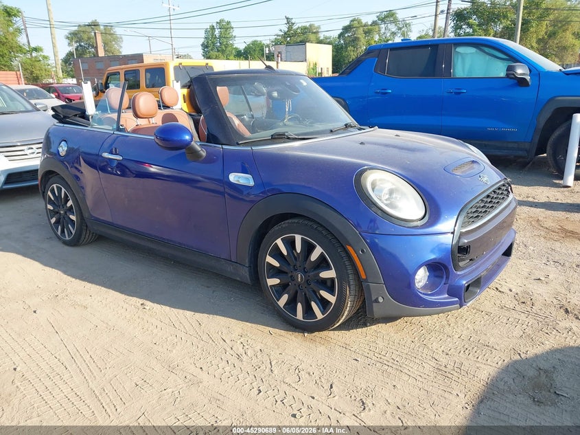 2019 Mini Convertible VIN WMWWG9C57K3E40560 — IAAI salvage auction photo