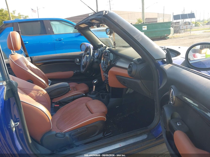2019 Mini Convertible VIN WMWWG9C57K3E40560 IAAI salvage auction — REAR END, Salvage Title, sold $3,400 on 2026-07-09 (photo 5)