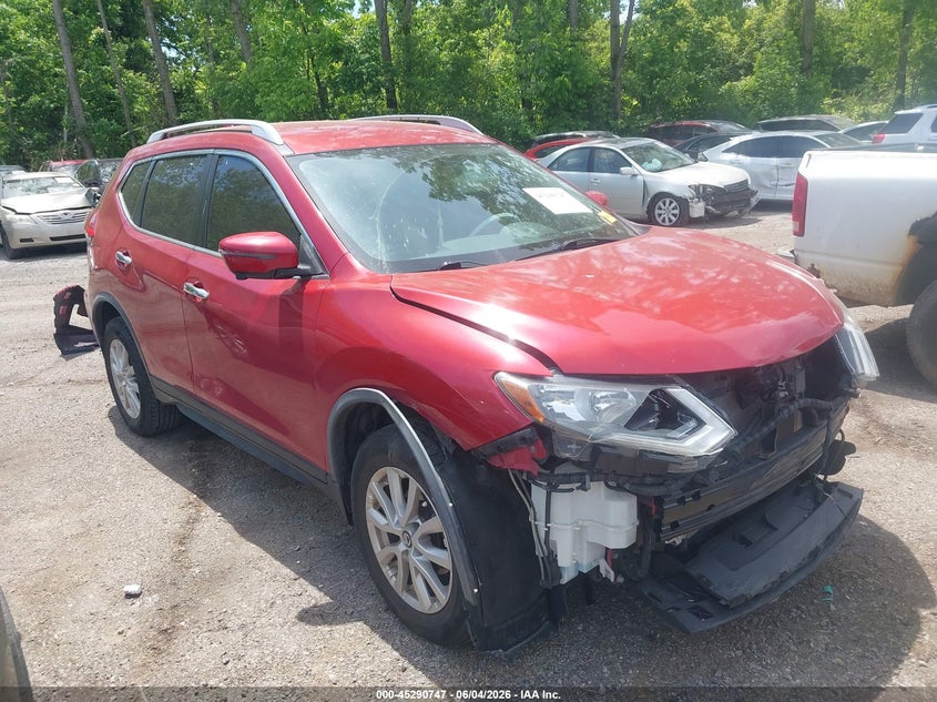 2017 Nissan Rogue VIN JN8AT2MVXHW281122 IAAI salvage auction — FRONT END, Salvage Title, sold $925 on 2026-07-28 (photo 1)
