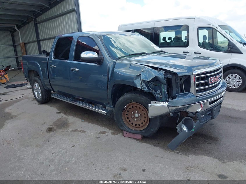 2013 Gmc SIERRA VIN 3GTP2VE70DG139185 IAAI salvage auction — RIGHT SIDE, Salvage Title, sold $1,500 on 2026-07-18 (photo 1)