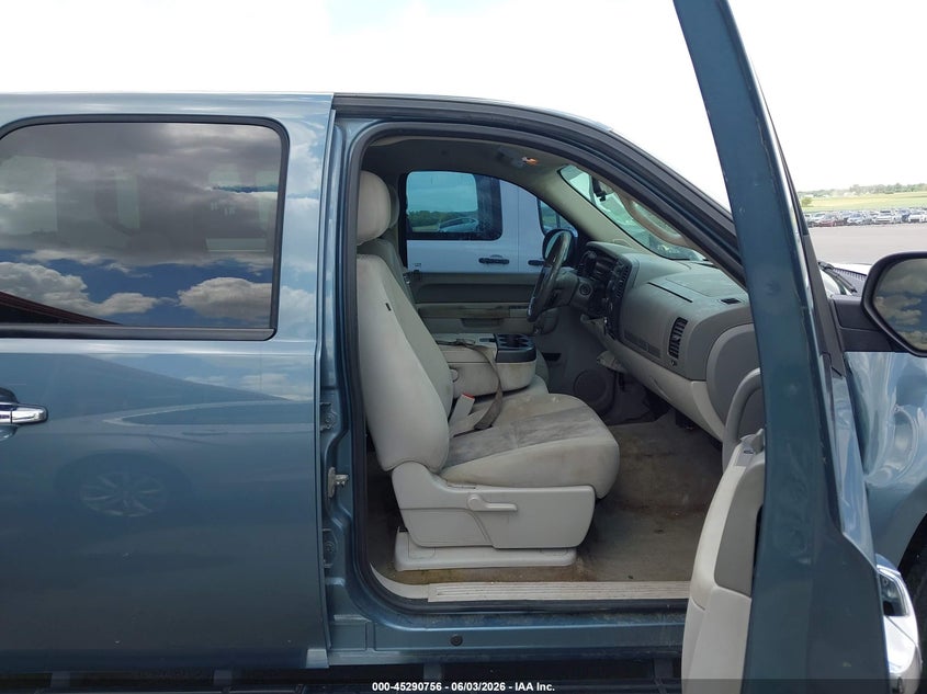 2013 Gmc SIERRA VIN 3GTP2VE70DG139185 IAAI salvage auction — RIGHT SIDE, Salvage Title, sold $1,500 on 2026-07-18 (photo 5)