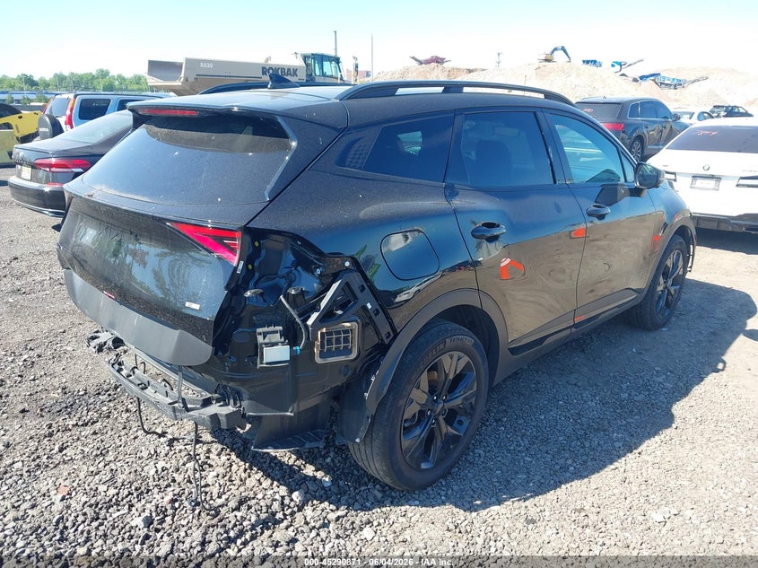 2025 Kia Sportage VIN KNDPZDDH1S7248330 IAAI salvage auction — FRONT & REAR, Salvage Title, sold $13,950 on 2026-07-07 (photo 4)