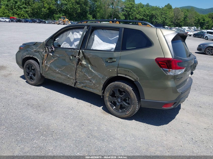 2025 Subaru Forester VIN JF2SKAJC5SH402118 IAAI salvage auction — LEFT SIDE, Salvage Title, sold $8,700 on 2026-07-14 (photo 3)