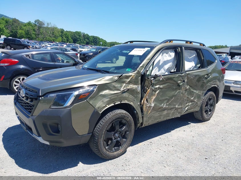 2025 Subaru Forester VIN JF2SKAJC5SH402118 IAAI salvage auction — LEFT SIDE, Salvage Title, sold $8,700 on 2026-07-14 (photo 6)
