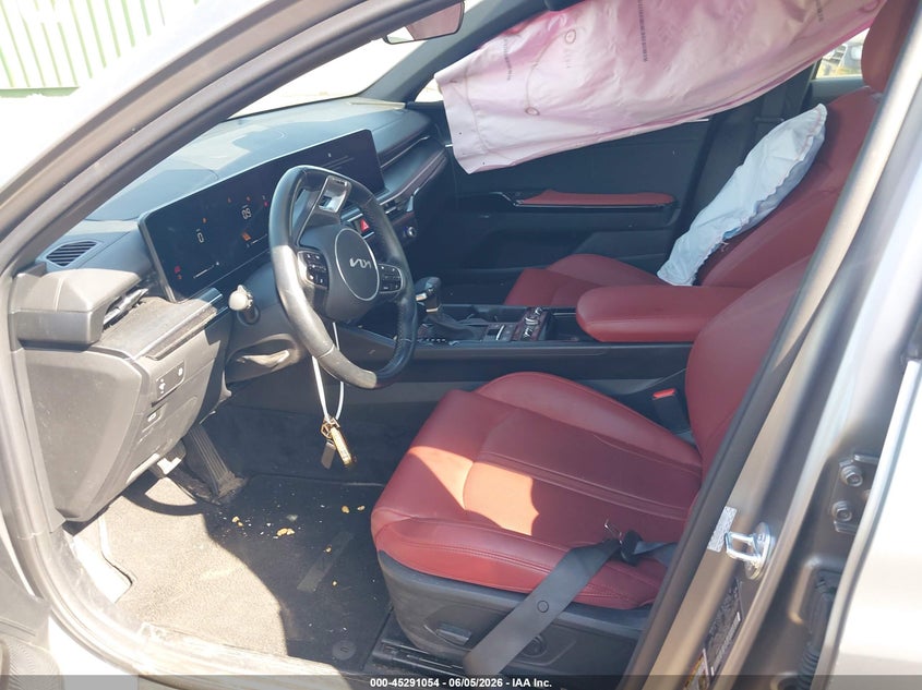 2025 Kia K5 VIN KNAG64J73S5357787 IAAI salvage auction — RIGHT SIDE, Salvage Title, sold $9,950 on 2026-07-28 (photo 5)