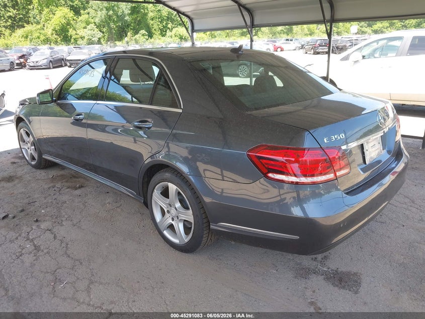 2014 Mercedes-benz E-klasse VIN WDDHF8JB5EA977917 IAAI salvage auction — RIGHT REAR, Salvage Title, sold $2,900 on 2026-07-09 (photo 3)