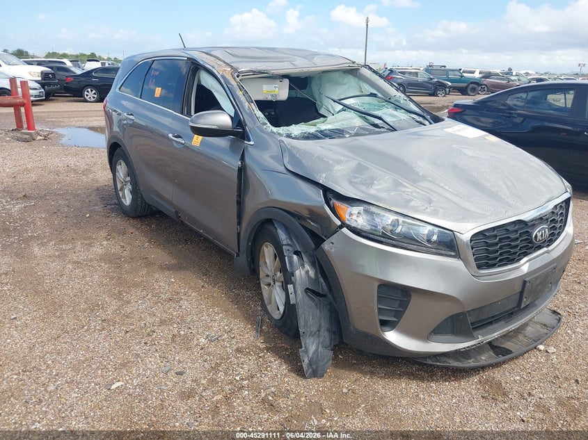 2019 Kia Sorento VIN 5XYPG4A34KG544508 IAAI salvage auction — BIO HAZARD, Salvage Title, sold $1,650 on 2026-07-15 (photo 1)