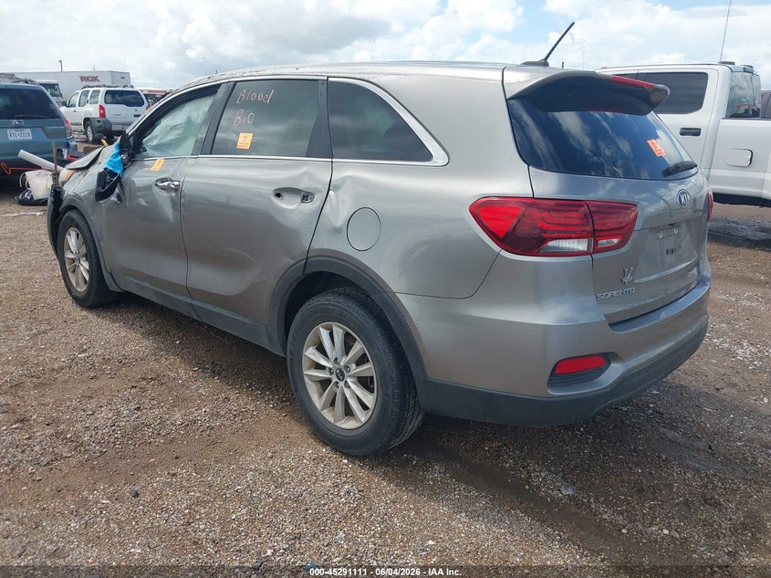 2019 Kia Sorento VIN 5XYPG4A34KG544508 IAAI salvage auction — BIO HAZARD, Salvage Title, sold $1,650 on 2026-07-15 (photo 3)
