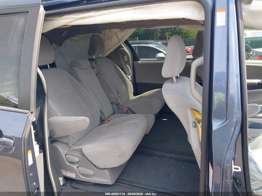 2015 Toyota Sienna VIN 5TDKK3DCXFS570098 IAAI salvage auction — FRONT END, Salvage Title, sold $1,400 on 2026-07-16 (photo 8)