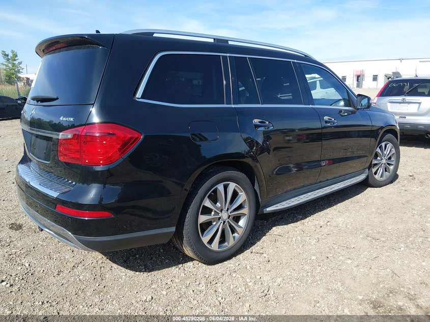 2016 Mercedes-benz Gl-klasse VIN 4JGDF6EE2GA653856 IAAI salvage auction — LEFT REAR, Salvage (Illinois), sold $3,625 on 2026-07-22 (photo 4)