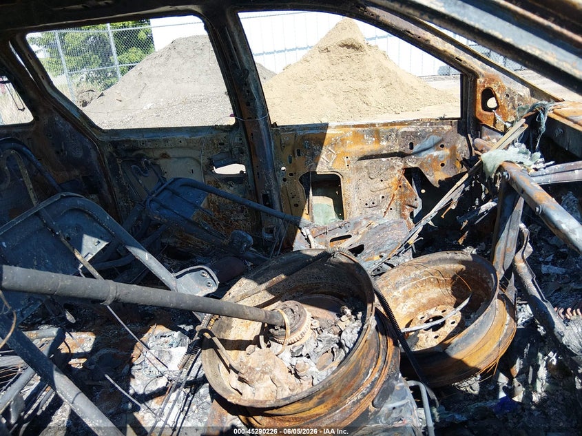 2002 Dodge Grand caravan VIN 1B4GP44352B572286 IAAI salvage auction — UNKNOWN, Salvage (North Dakota), sold $25 on 2026-07-09 (photo 5)