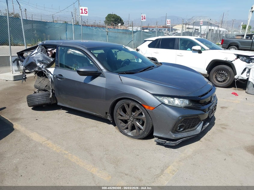 2018 Honda Civic VIN SHHFK7H40JU413669 IAAI salvage auction — LEFT & RIGHT, Salvage Title, sold $2,475 on 2026-07-15 (photo 1)