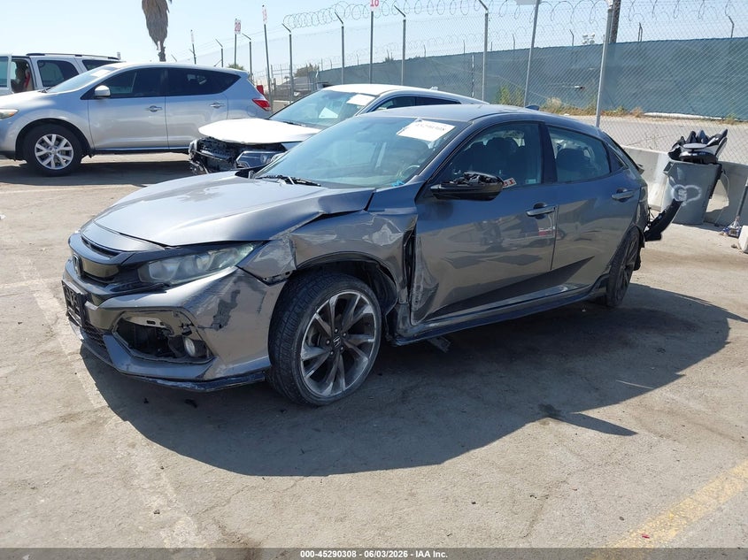2018 Honda Civic VIN SHHFK7H40JU413669 IAAI salvage auction — LEFT & RIGHT, Salvage Title, sold $2,475 on 2026-07-15 (photo 2)