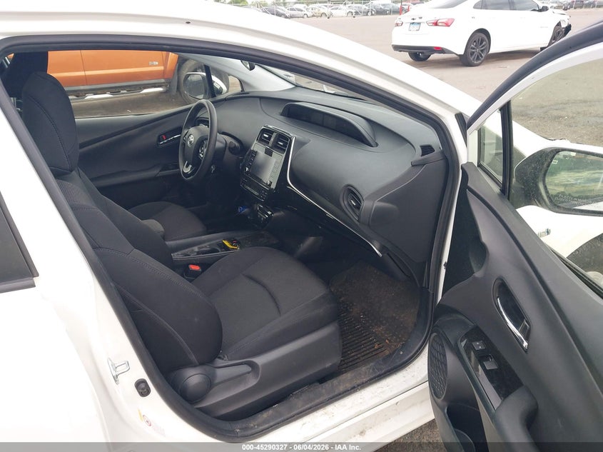 2021 Toyota Prius VIN JTDKAMFU6M3145670 IAAI salvage auction — FRONT END, Salvage (Minnesota), sold $6,000 on 2026-07-27 (photo 5)