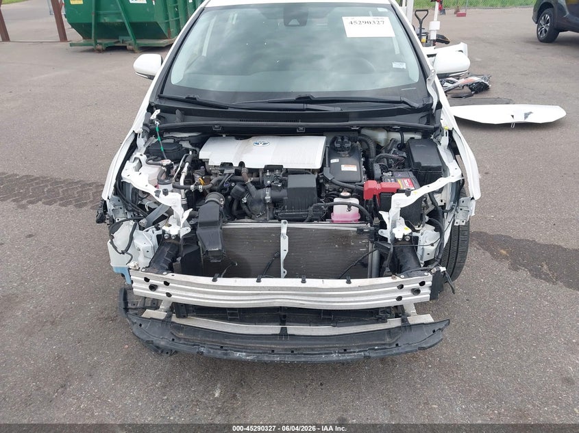 2021 Toyota Prius VIN JTDKAMFU6M3145670 IAAI salvage auction — FRONT END, Salvage (Minnesota), sold $6,000 on 2026-07-27 (photo 6)