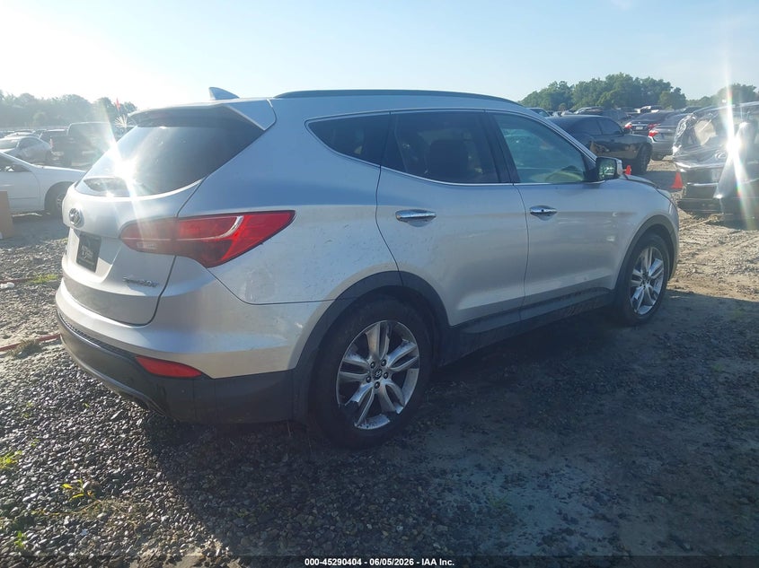 2013 Hyundai Santa fe VIN 5XYZU3LA7DG091981 IAAI salvage auction — FRONT & REAR, Salvage Title, sold $425 on 2026-07-30 (photo 4)