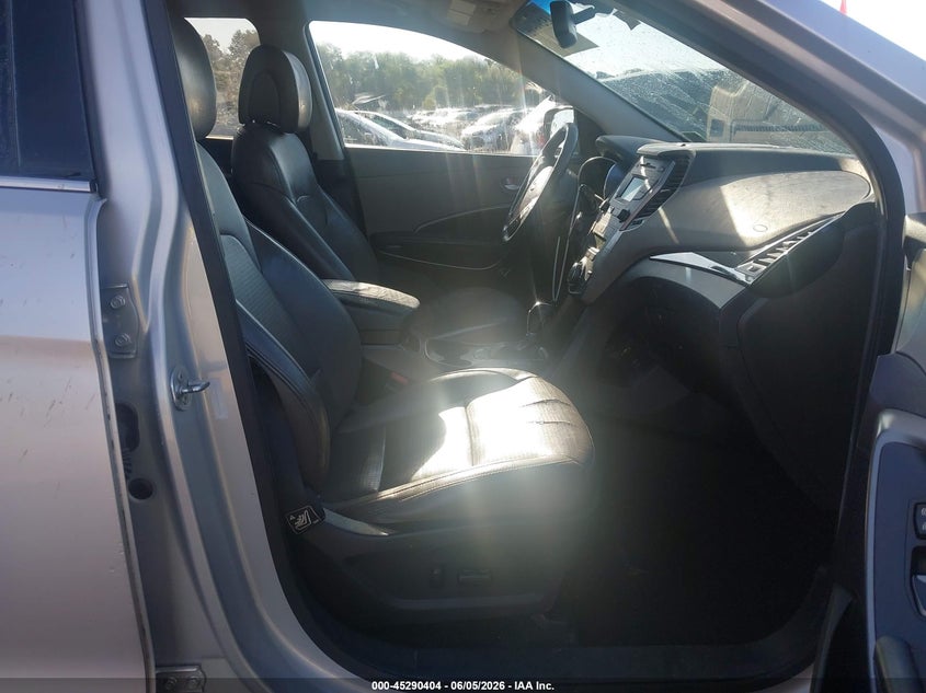 2013 Hyundai Santa fe VIN 5XYZU3LA7DG091981 IAAI salvage auction — FRONT & REAR, Salvage Title, sold $425 on 2026-07-30 (photo 5)