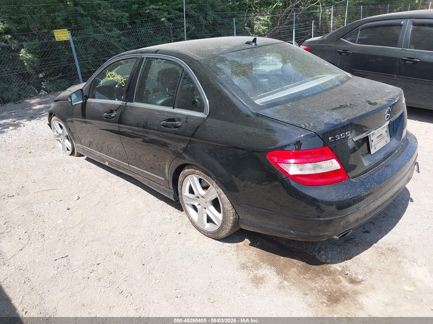 2011 Mercedes-benz C class VIN WDDGF8BB1BF541025 IAAI salvage auction — FRONT END, Clear (Indiana), sold $900 on 2026-07-15 (photo 3)