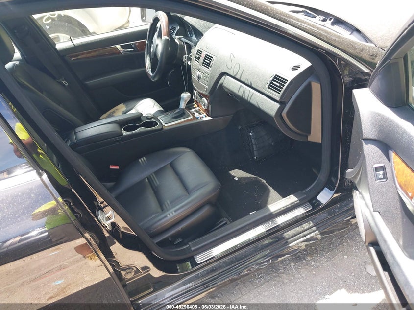 2011 Mercedes-benz C class VIN WDDGF8BB1BF541025 IAAI salvage auction — FRONT END, Clear (Indiana), sold $900 on 2026-07-15 (photo 5)