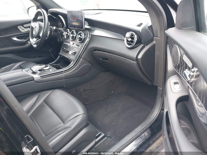 2018 Mercedes-benz Glc VIN WDC0G4JB7JV057894 IAAI salvage auction — RIGHT FRONT, Salvage Title, sold $4,950 on 2026-07-29 (photo 5)