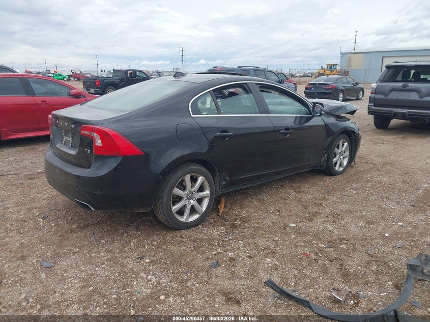 2016 Volvo S60 VIN YV126MFK6G2414366 IAAI salvage auction — FRONT END, Salvage Title, sold $200 on 2026-07-13 (photo 4)