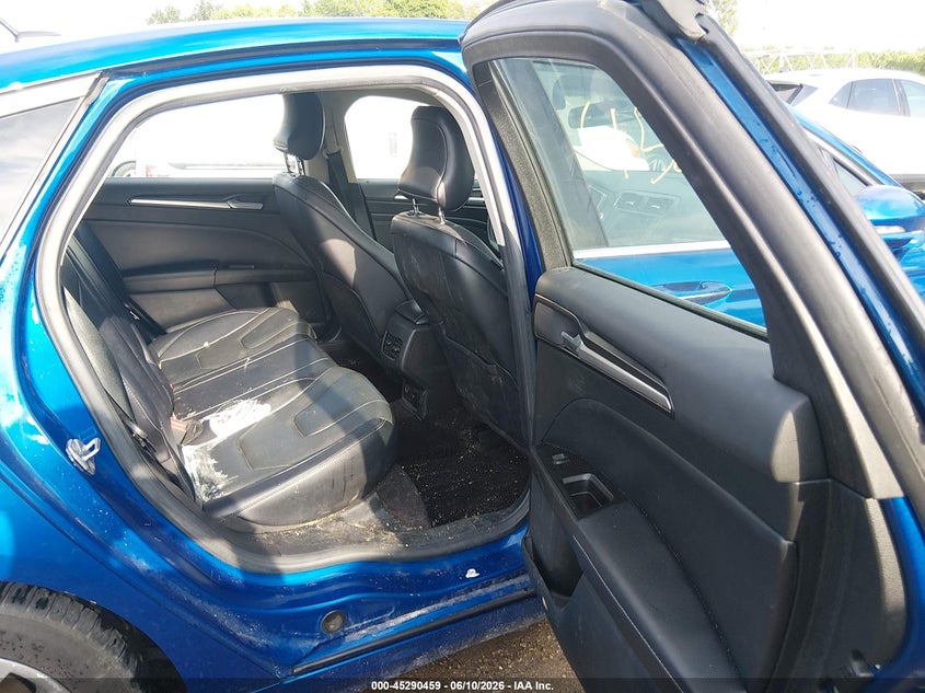 2017 Ford Fusion VIN 3FA6P0SU2HR209604 IAAI salvage auction — RIGHT FRONT, Clear (Indiana), sold $2,100 on 2026-07-19 (photo 8)