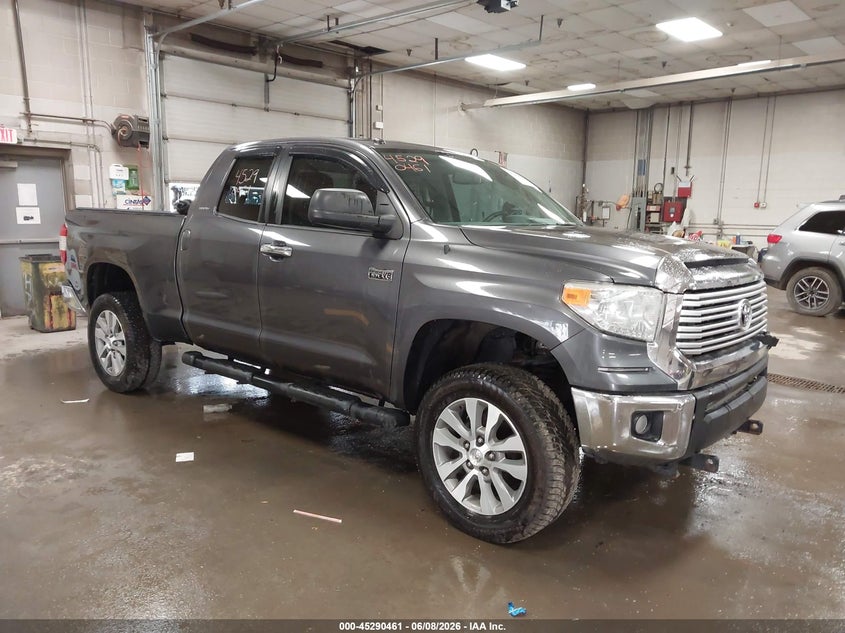 2017 Toyota Tundra VIN 5TFBW5F19HX635869 — IAAI salvage auction photo