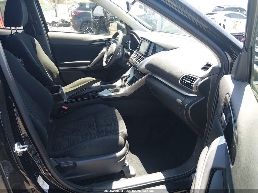 2020 Mitsubishi Eclipse cross VIN JA4AT3AA6LZ024320 IAAI salvage auction — REAR END, Salvage Title, sold $2,000 on 2026-07-24 (photo 5)