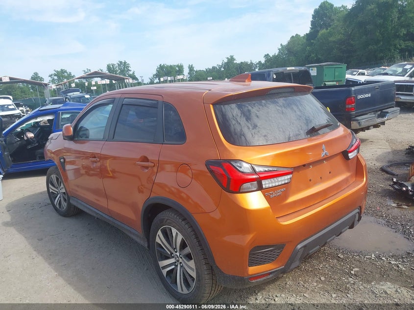 2021 Mitsubishi Outlander VIN JA4ARUAU5MU001284 IAAI salvage auction — FRONT END, Salvage Title, sold $3,700 on 2026-07-11 (photo 3)