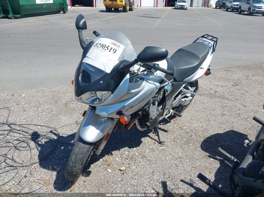 2001 Suzuki Gsf1200 VIN JS1GV77A012101384 IAAI salvage auction — NORMAL WEAR, Clear (Pennsylvania), sold $500 on 2026-07-16 (photo 2)