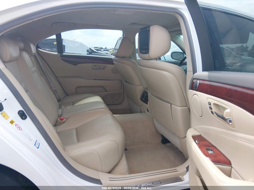 2007 Lexus Ls VIN JTHGL46F075013240 IAAI salvage auction — REAR END, Salvage (South Carolina), sold $3,000 on 2026-07-14 (photo 8)