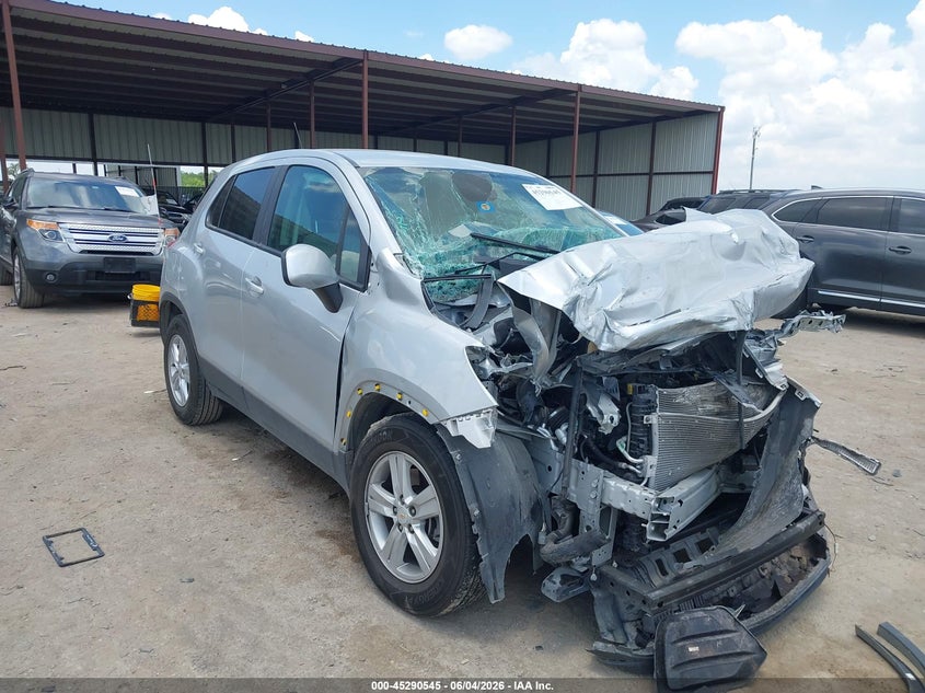 2022 Chevrolet Trax VIN KL7CJKSM5NB544671 IAAI salvage auction — FRONT END, Salvage Title, sold $25 on 2026-07-28 (photo 1)