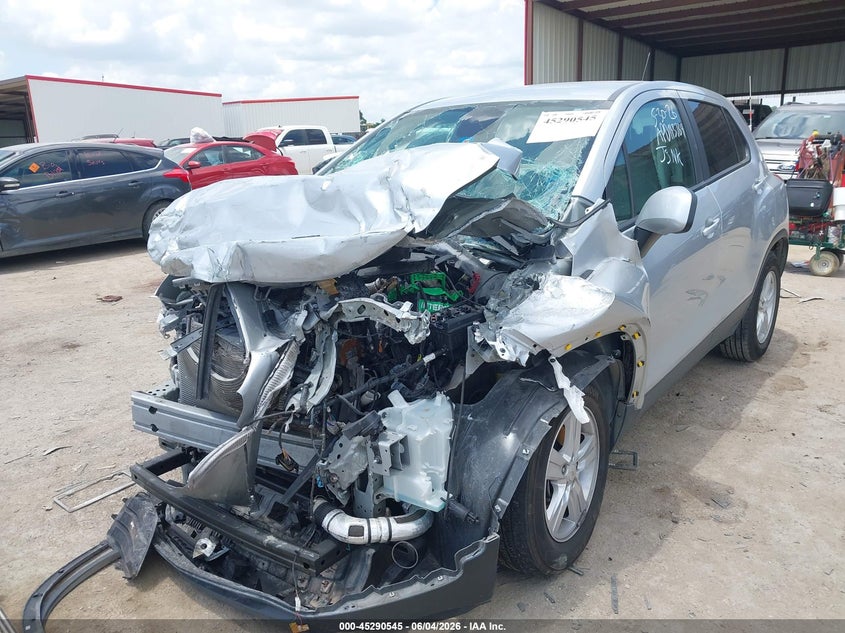 2022 Chevrolet Trax VIN KL7CJKSM5NB544671 IAAI salvage auction — FRONT END, Salvage Title, sold $25 on 2026-07-28 (photo 2)