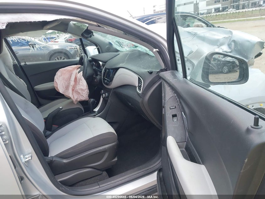2022 Chevrolet Trax VIN KL7CJKSM5NB544671 IAAI salvage auction — FRONT END, Salvage Title, sold $25 on 2026-07-28 (photo 5)