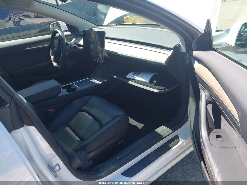 2023 Tesla Model 3 VIN 5YJ3E1EA3PF400216 IAAI salvage auction — REAR END, Salvage Title, sold $8,800 on 2026-07-16 (photo 5)
