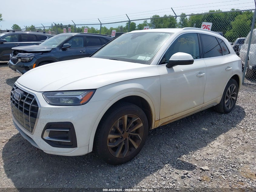 2021 Audi Q5 VIN WA1AAAFY6M2081160 IAAI salvage auction — FRONT END, Salvage Title, sold $8,700 on 2026-07-30 (photo 2)