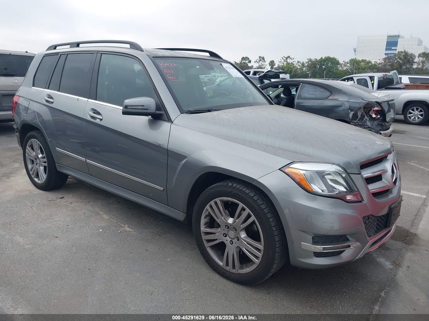 2014 Mercedes-benz Glk-klasse VIN WDCGG5HB1EG253740 IAAI salvage auction — REAR END, Salvage (California), sold $2,300 on 2026-07-23 (photo 1)