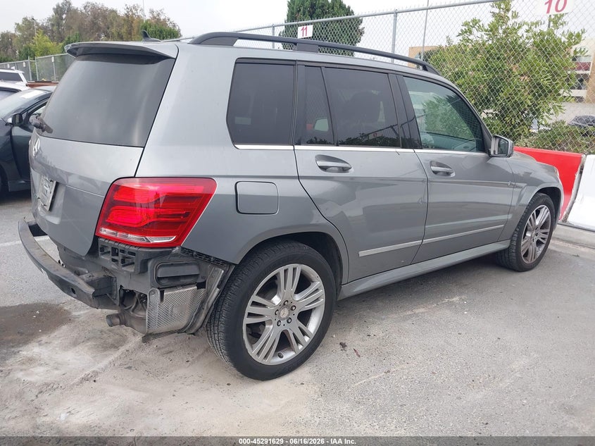 2014 Mercedes-benz Glk-klasse VIN WDCGG5HB1EG253740 IAAI salvage auction — REAR END, Salvage (California), sold $2,300 on 2026-07-23 (photo 4)