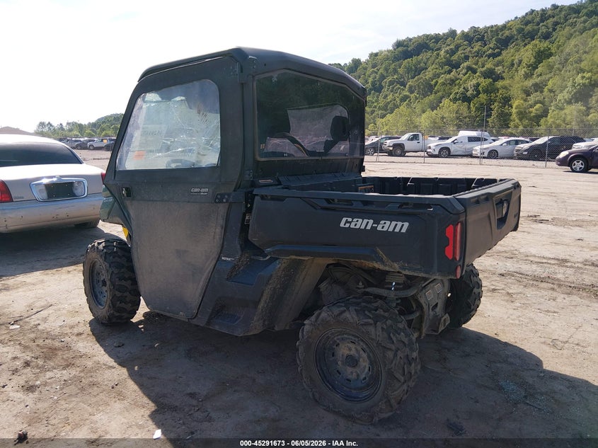 2023 Can-am/ brp Traxter VIN 3JBUGAP48PK005884 IAAI salvage auction — FRONT END, Salvage Title, sold $2,900 on 2026-08-18 (photo 3)