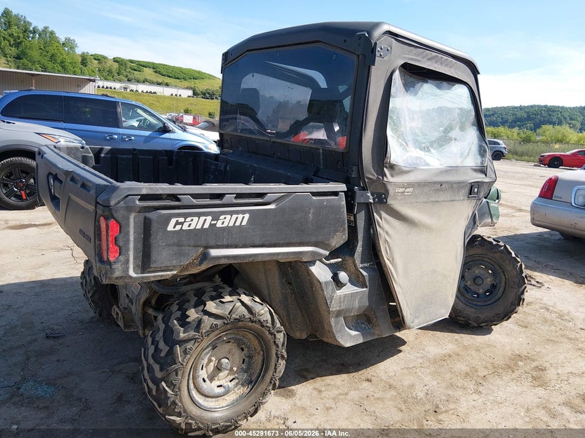 2023 Can-am/ brp Traxter VIN 3JBUGAP48PK005884 IAAI salvage auction — FRONT END, Salvage Title, sold $2,900 on 2026-08-18 (photo 4)