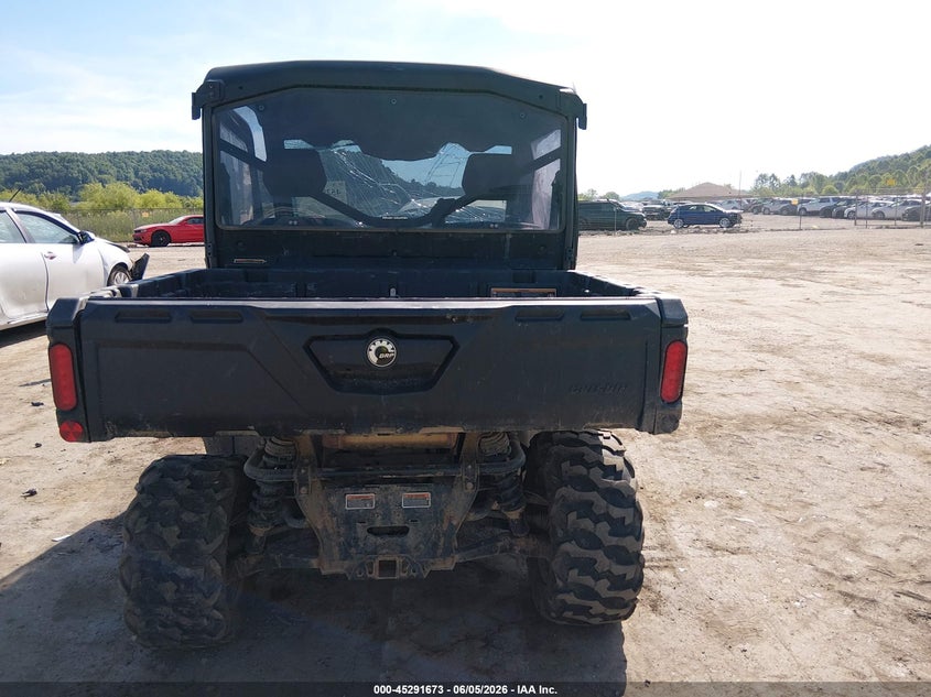 2023 Can-am/ brp Traxter VIN 3JBUGAP48PK005884 IAAI salvage auction — FRONT END, Salvage Title, sold $2,900 on 2026-08-18 (photo 6)