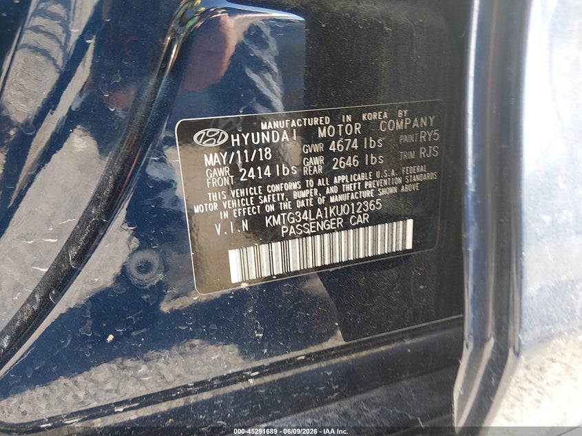 2019 Genesis G70 VIN KMTG34LA1KU012365 IAAI salvage auction — WATER/FLOOD, Salvage (Texas), sold $1,600 on 2026-07-28 (photo 9)