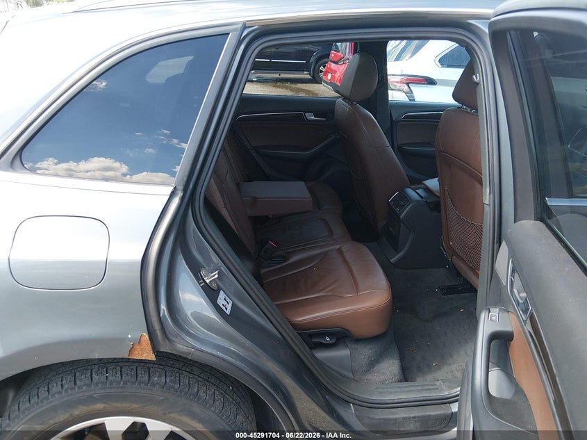 2014 Audi Q5 VIN WA1CFAFP6EA122346 IAAI salvage auction — Right Front, Salvage, sold $2,225 on 2026-10-19 (photo 8)